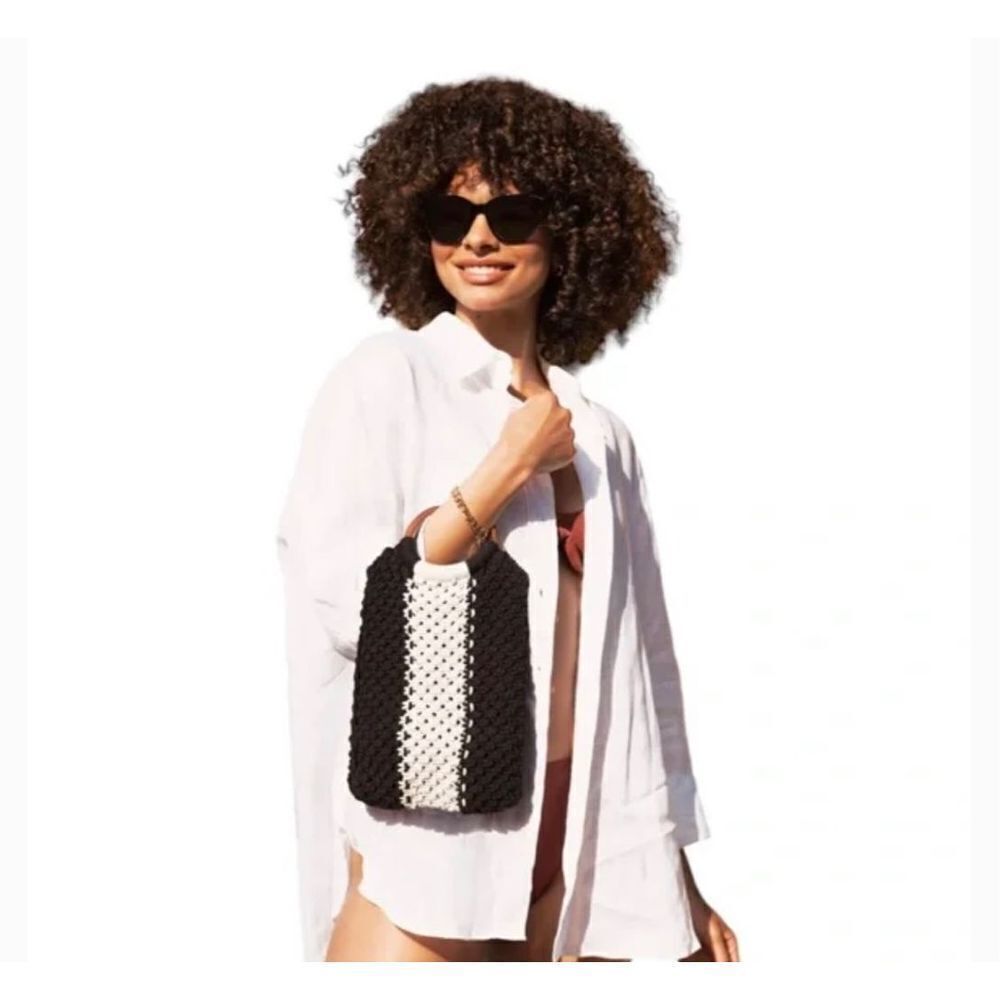 Laude the Label Mini Crochet Macramé Bag with Wooden Handles